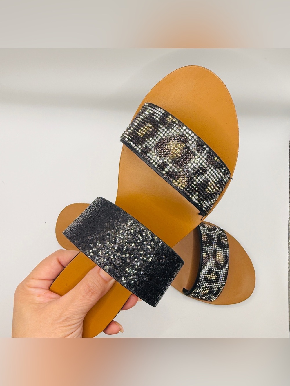 Women’s Black & Leopard Print Shimmer Double-Strap Slide Sandals - Size 6 - Picture 4 of 7